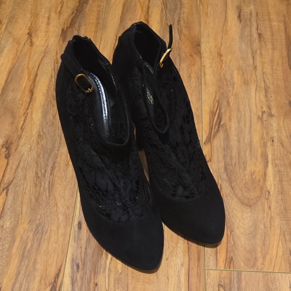 Dolce & Gabbana Black Suede & Lace Heels